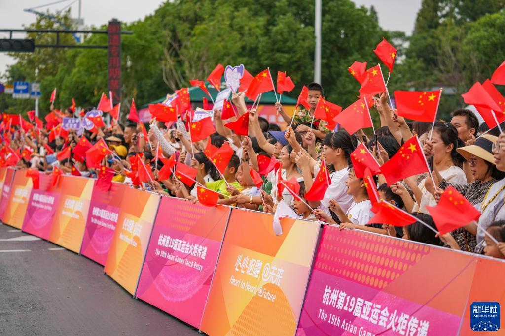 百老汇游戏平台